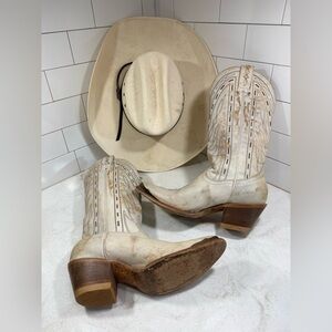 Women's Western Cowboy Boots - Cream